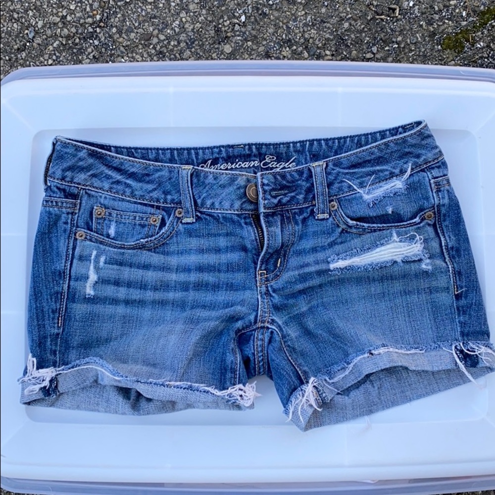 American Eagle Shorts sz 2